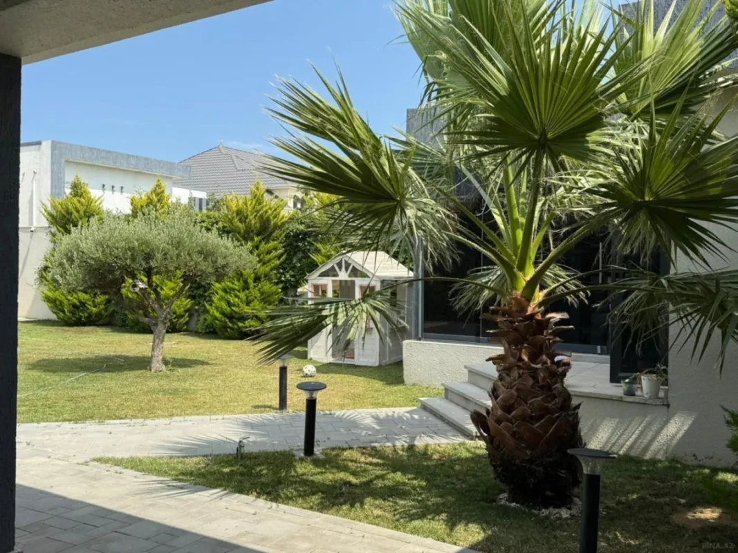 Kirayə verilir 5 otaqlı həyət evi 300 m²