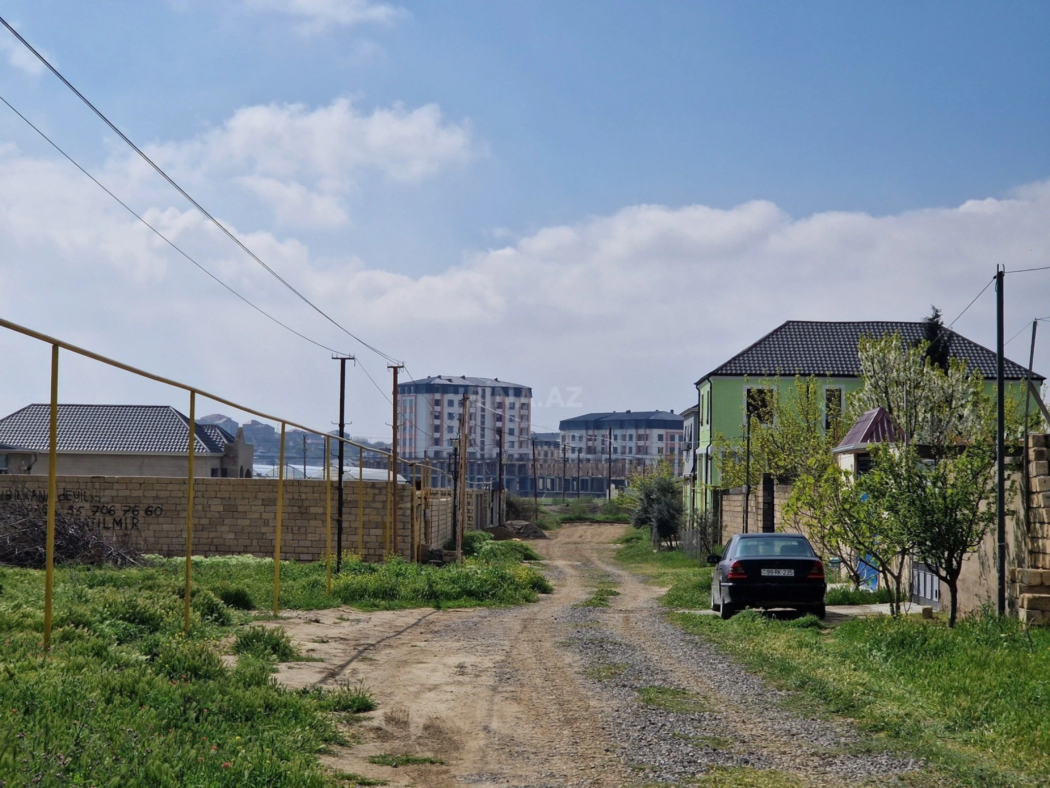 Satılır torpaq sahəsi 12 m²