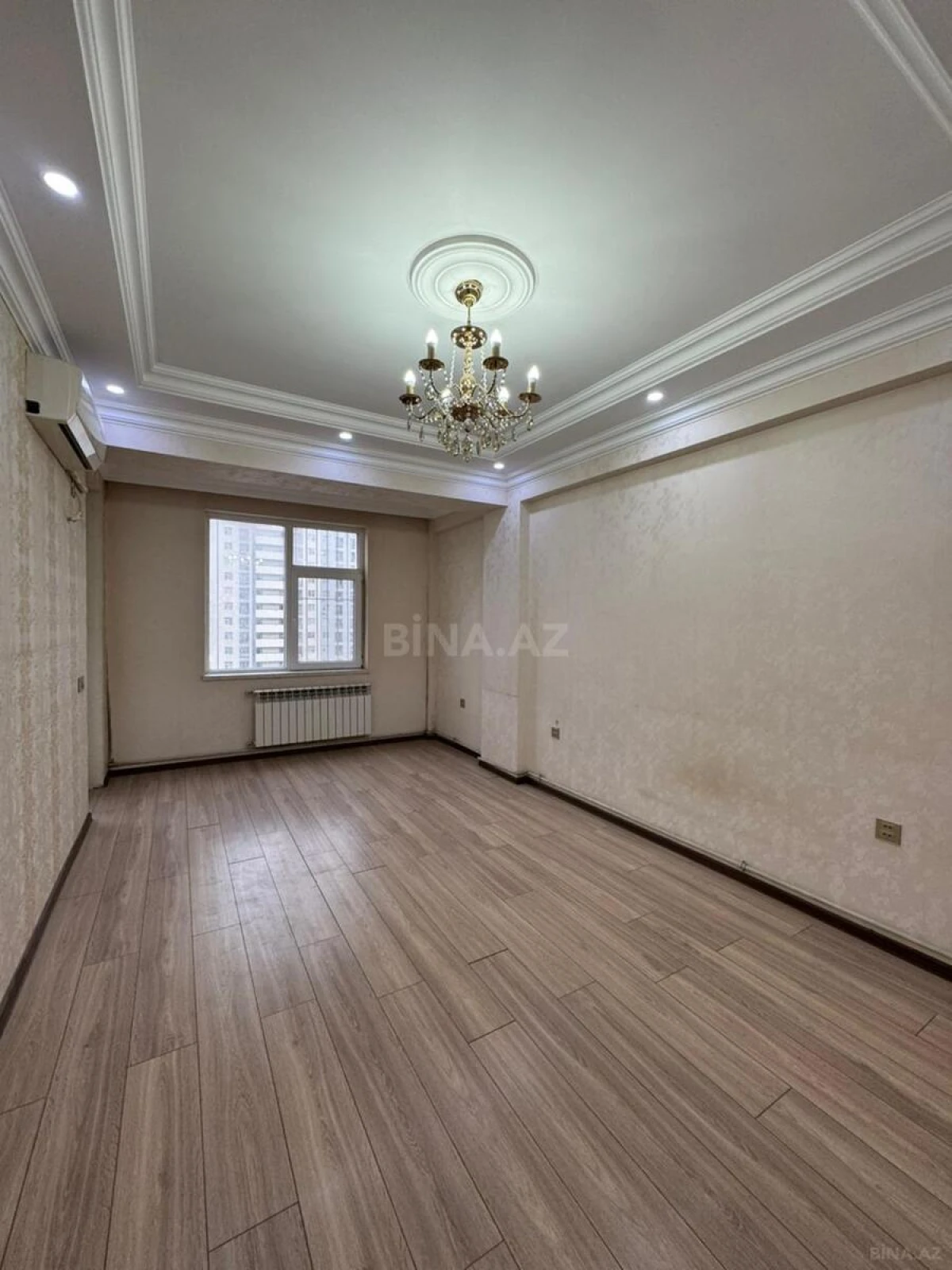 Satılır 2 otaqlı mənzil 65 m²