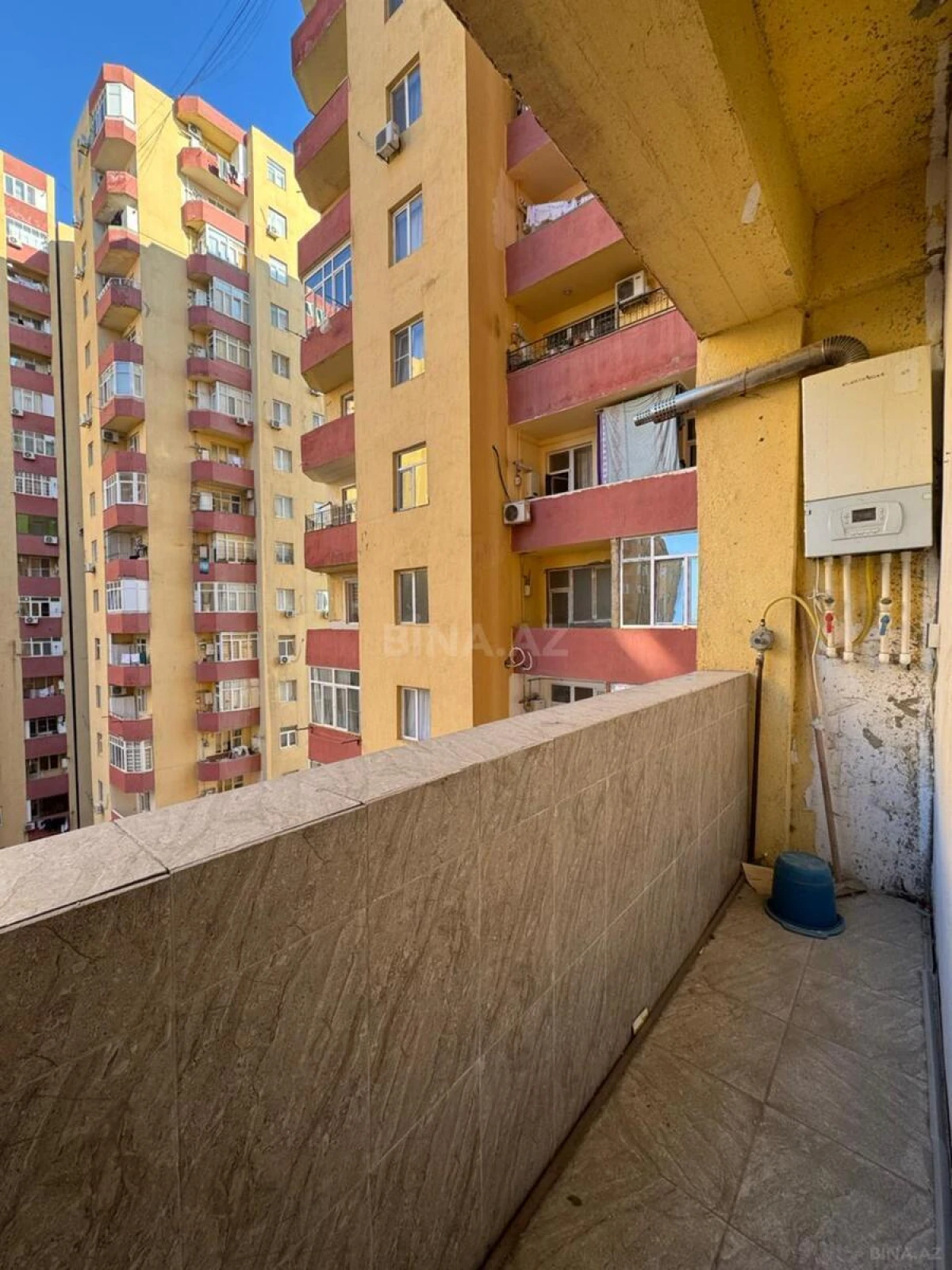 Satılır 2 otaqlı mənzil 65 m²
