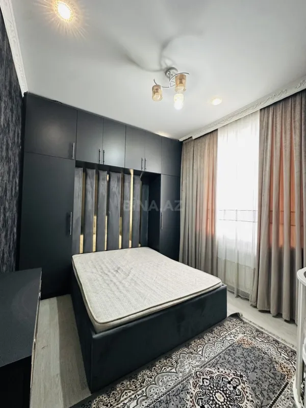 Kirayə verilir 2 otaqlı mənzil 65 m²