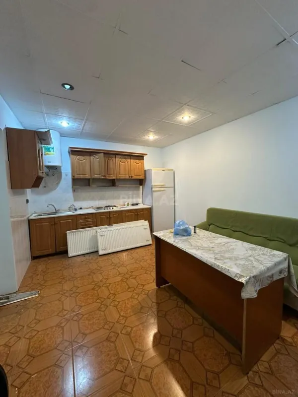 Kirayə verilir 5 otaqlı ofis 220 m²