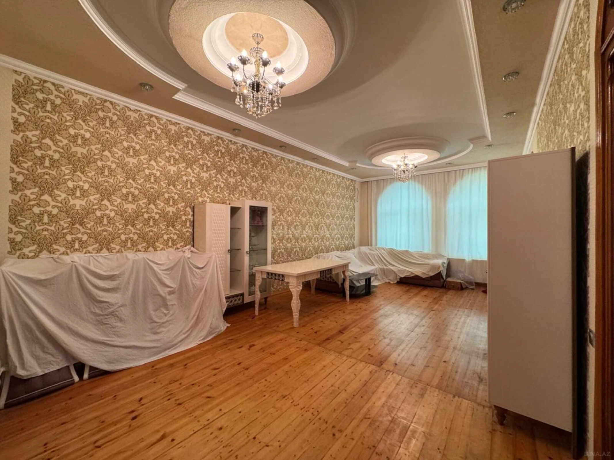 Satılır 5 otaqlı həyət evi 221 m²