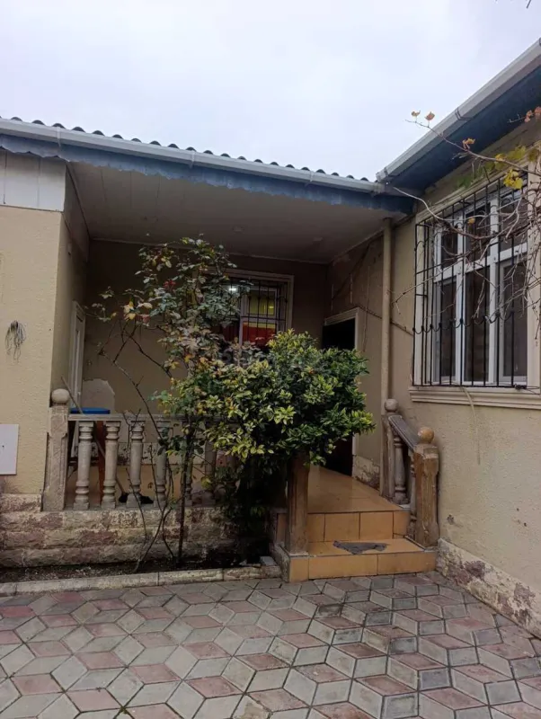 Kirayə verilir 4 otaqlı həyət evi 100 m²