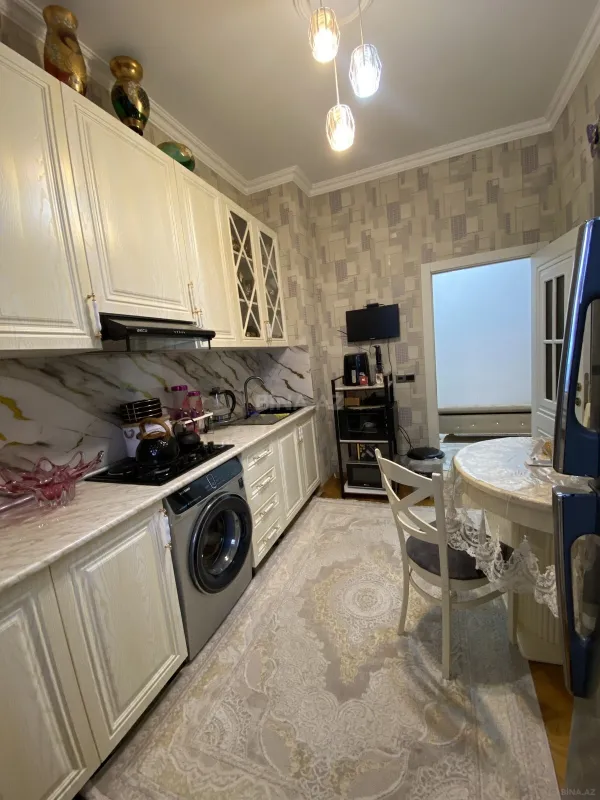 Satılır 2 otaqlı mənzil 65 m²