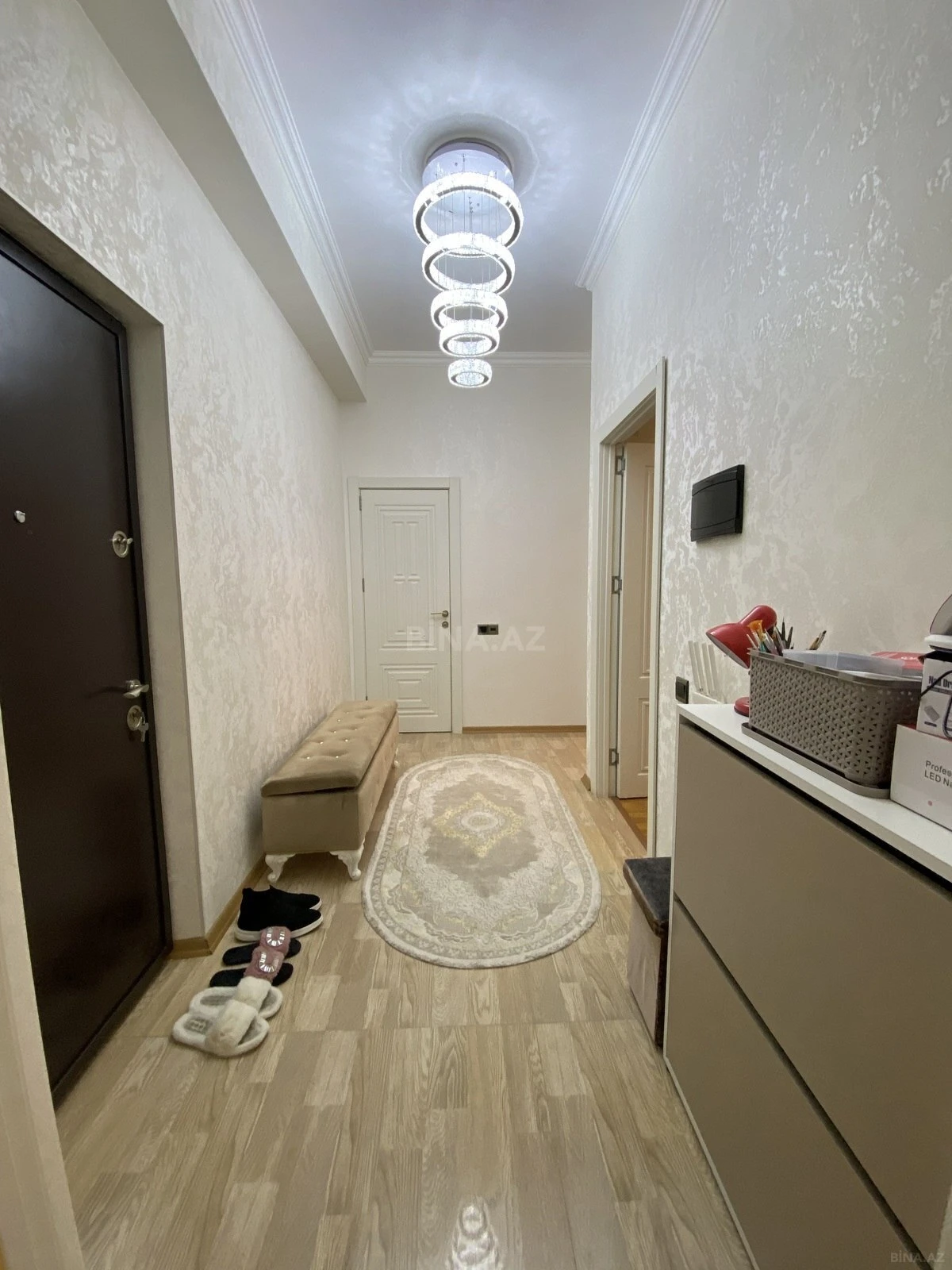 Satılır 2 otaqlı mənzil 65 m²