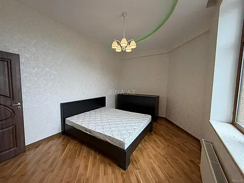 Kirayə verilir 3 otaqlı mənzil 120 m²