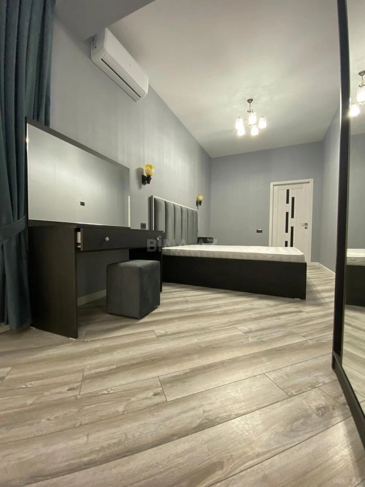 Kirayə verilir 3 otaqlı mənzil 120 m²