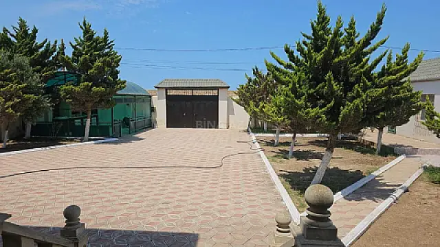 Kirayə verilir 6 otaqlı həyət evi 230 m²