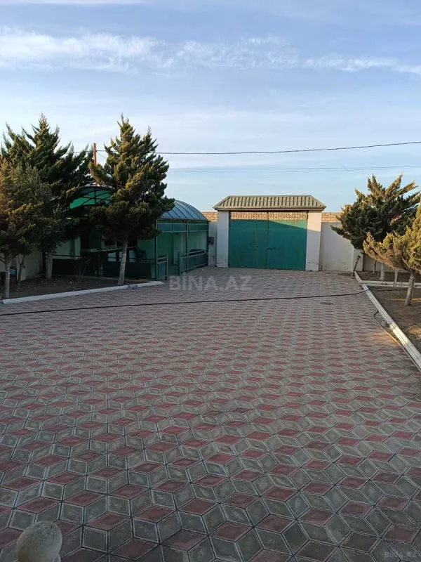 Kirayə verilir 6 otaqlı həyət evi 230 m²