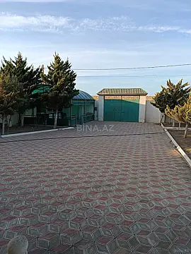 Kirayə verilir 6 otaqlı həyət evi 230 m²