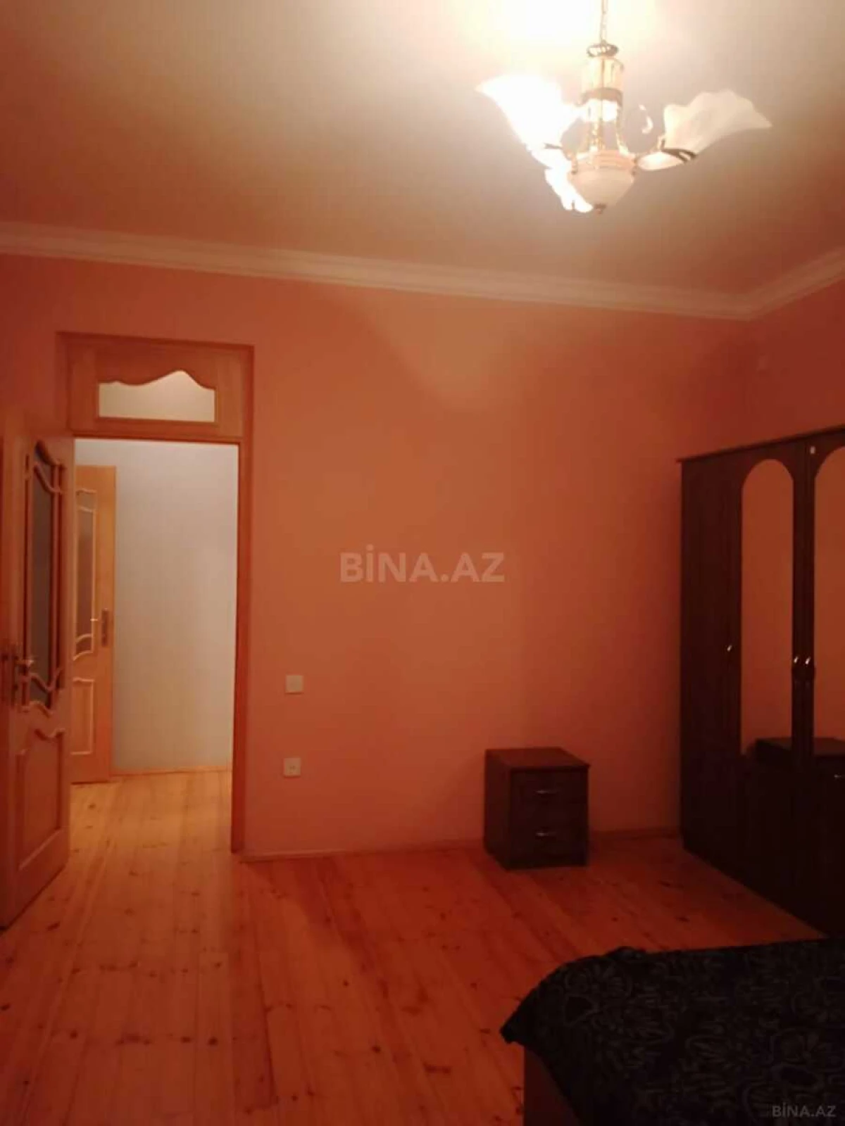 Kirayə verilir 6 otaqlı həyət evi 230 m²