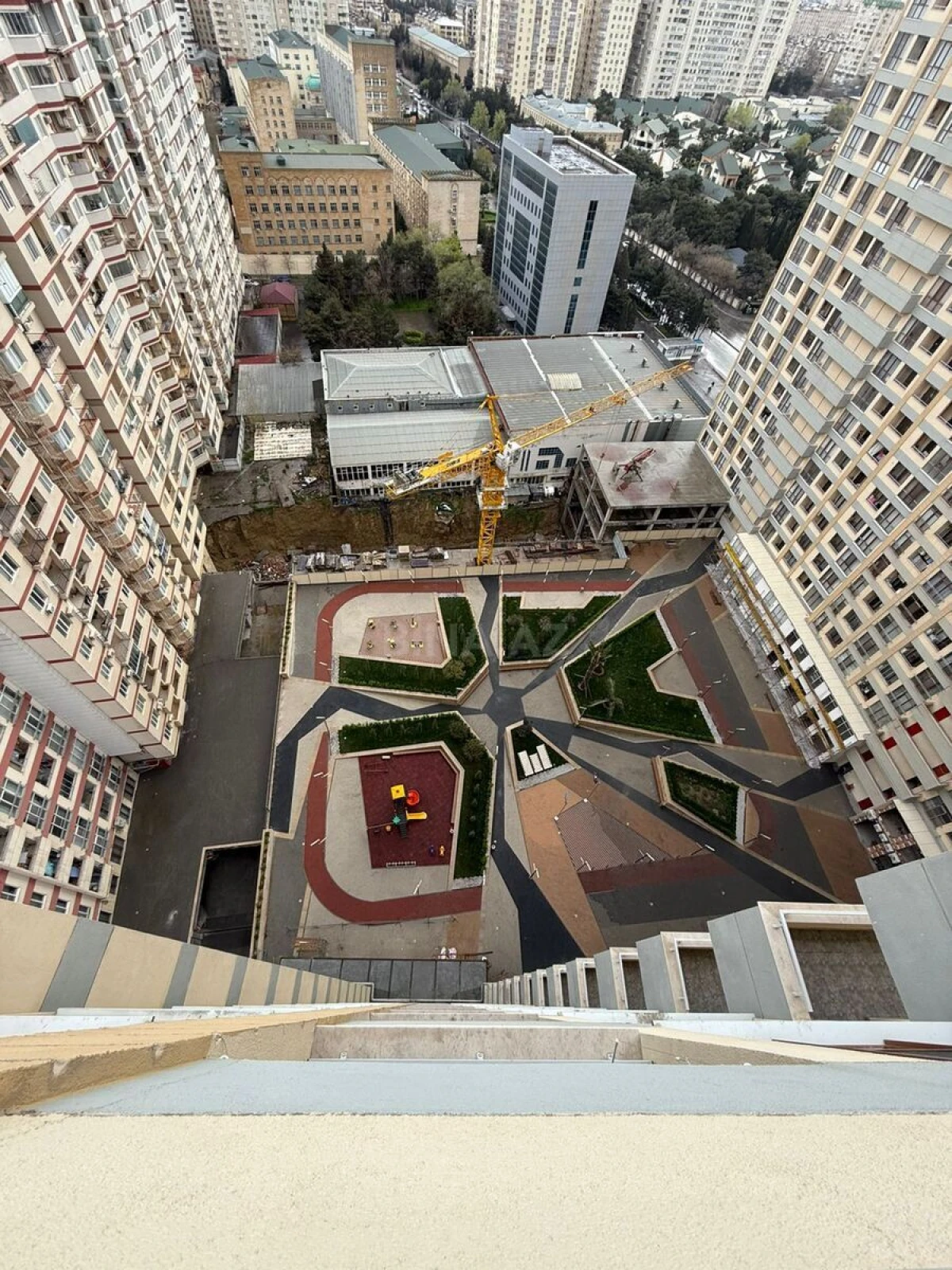 Kirayə verilir 2 otaqlı mənzil 50 m²