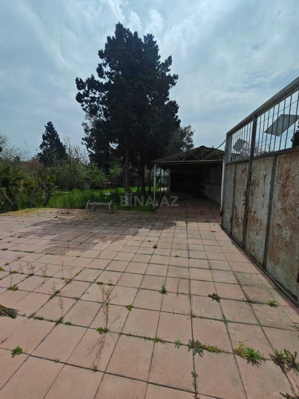 Satılır torpaq sahəsi 25 m²