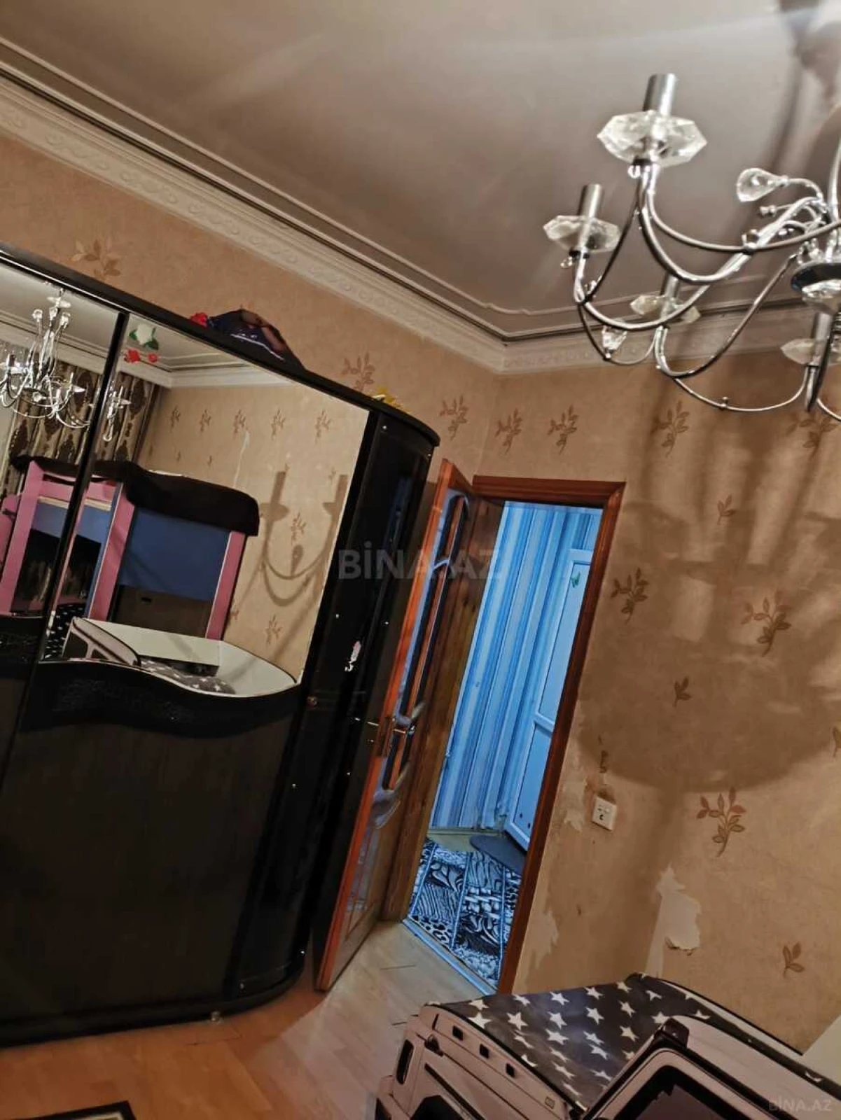 Satılır 2 otaqlı mənzil 60 m²