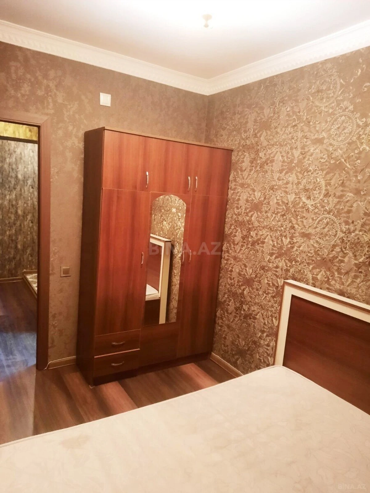 Kirayə verilir 2 otaqlı mənzil 65 m²