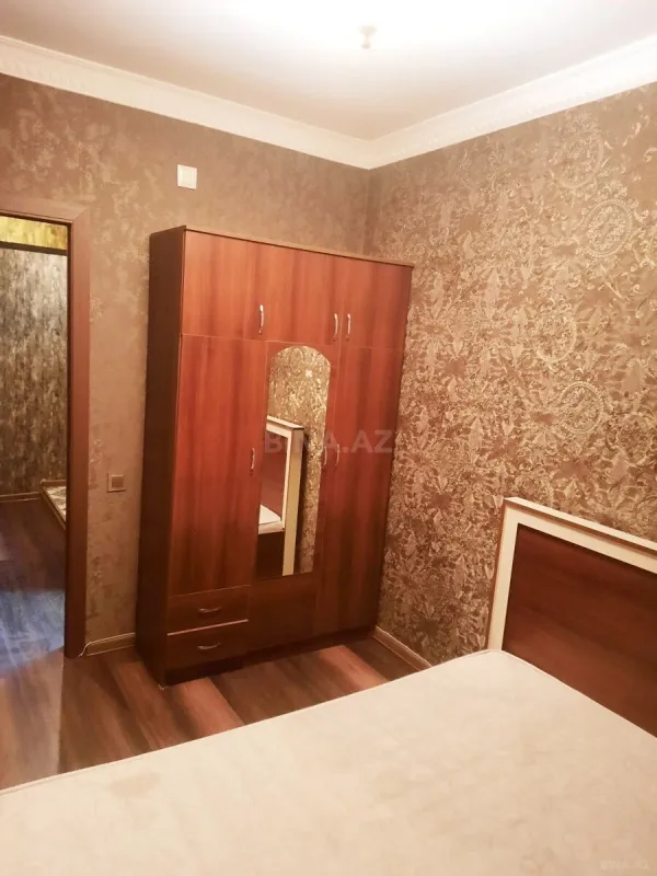 Kirayə verilir 2 otaqlı mənzil 65 m²
