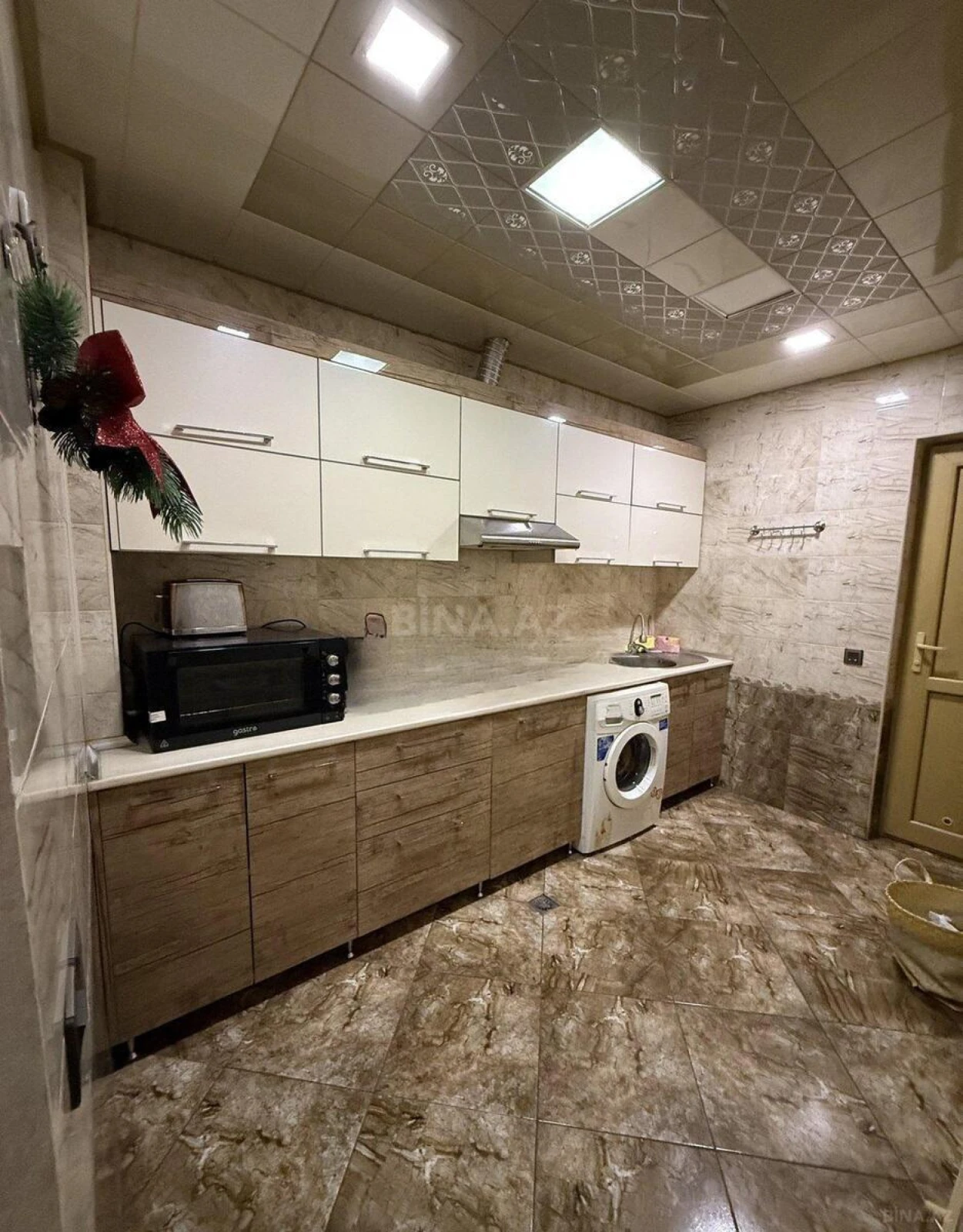 Kirayə verilir 2 otaqlı mənzil 50 m²