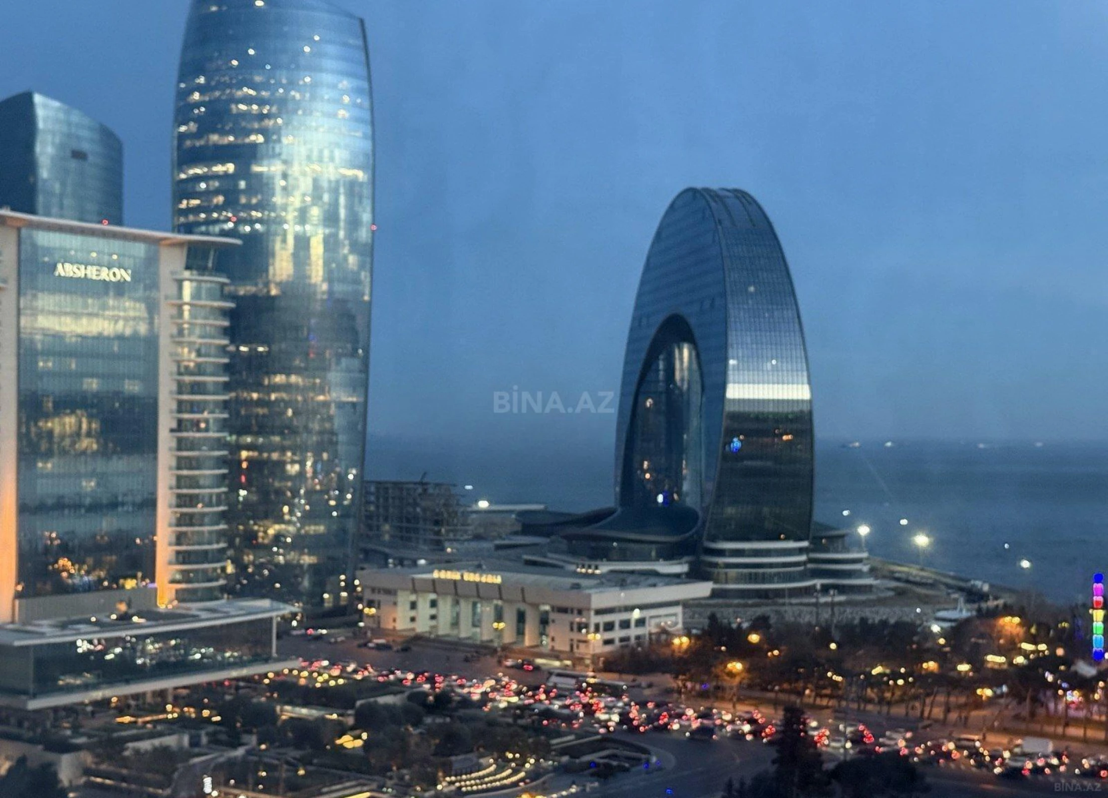 Kirayə verilir 2 otaqlı mənzil 50 m²