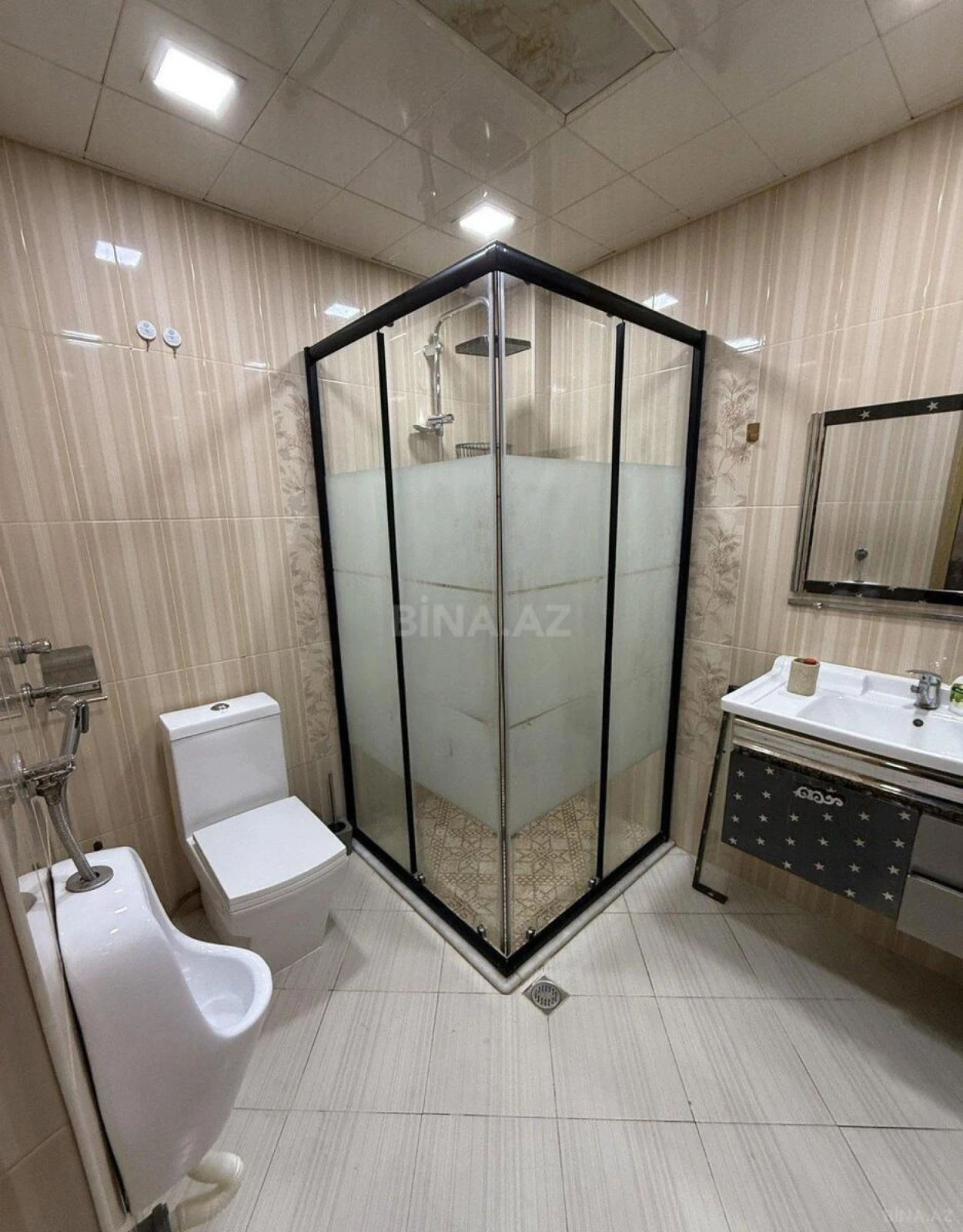 Kirayə verilir 2 otaqlı mənzil 50 m²