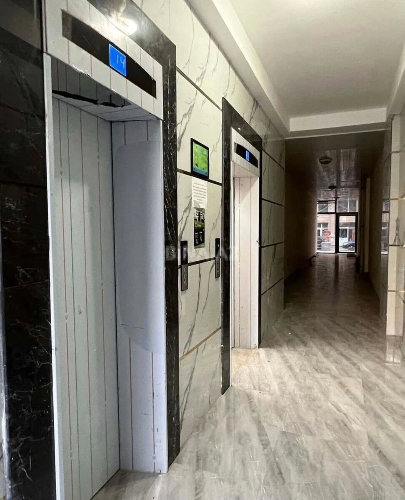 Satılır 2 otaqlı mənzil 60 m²