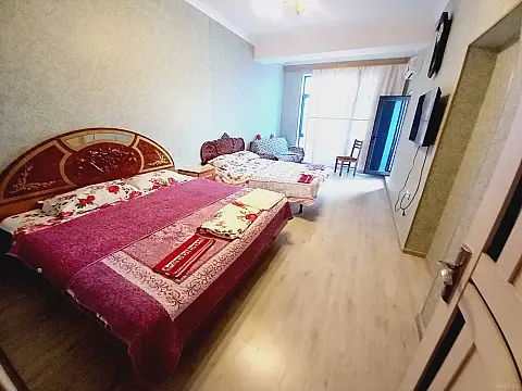 Kirayə verilir 2 otaqlı mənzil 70 m²