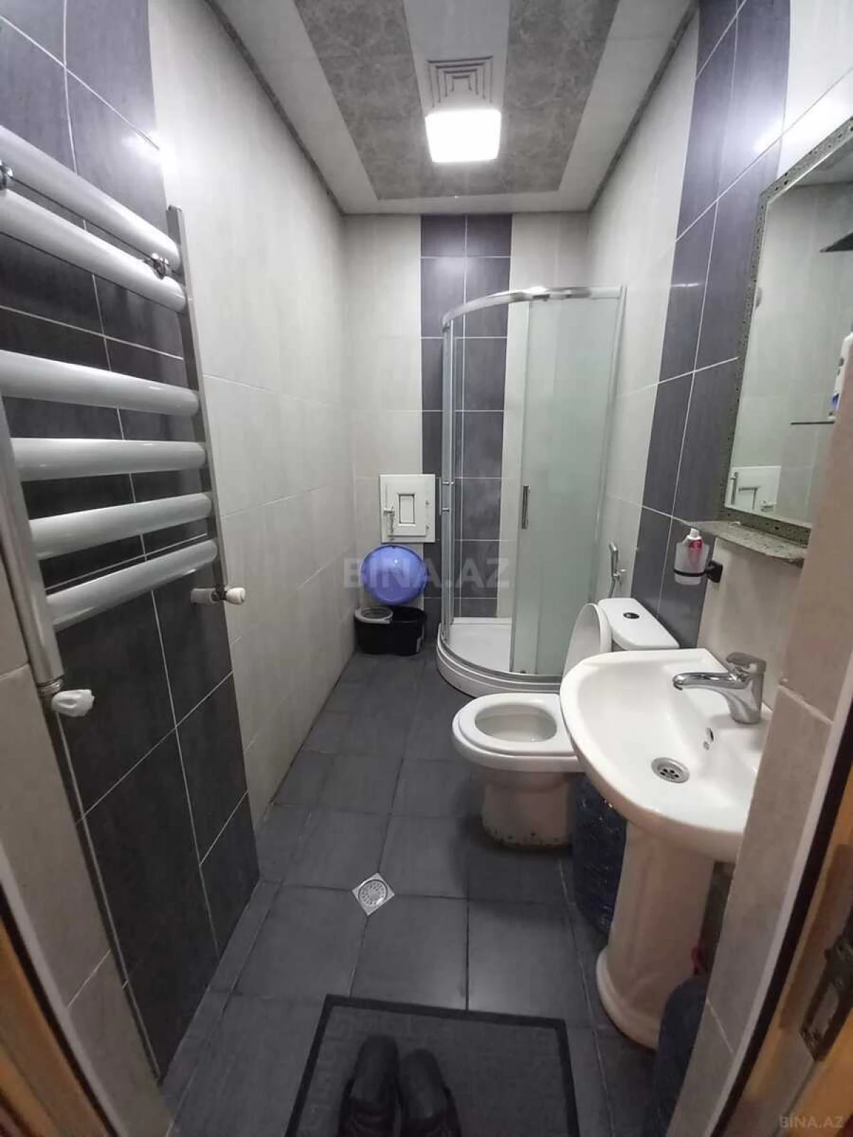 Kirayə verilir 2 otaqlı mənzil 70 m²