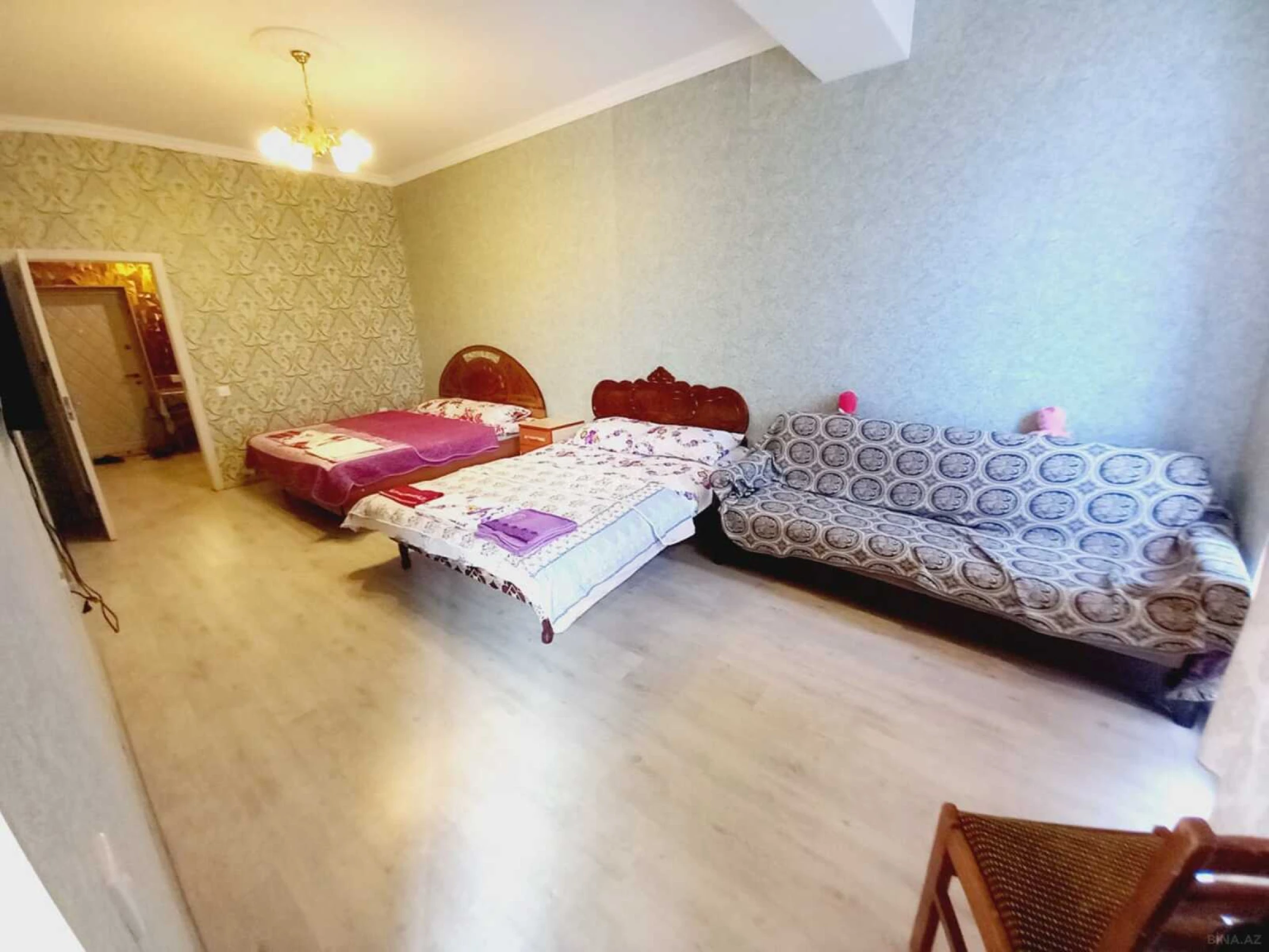 Kirayə verilir 2 otaqlı mənzil 70 m²