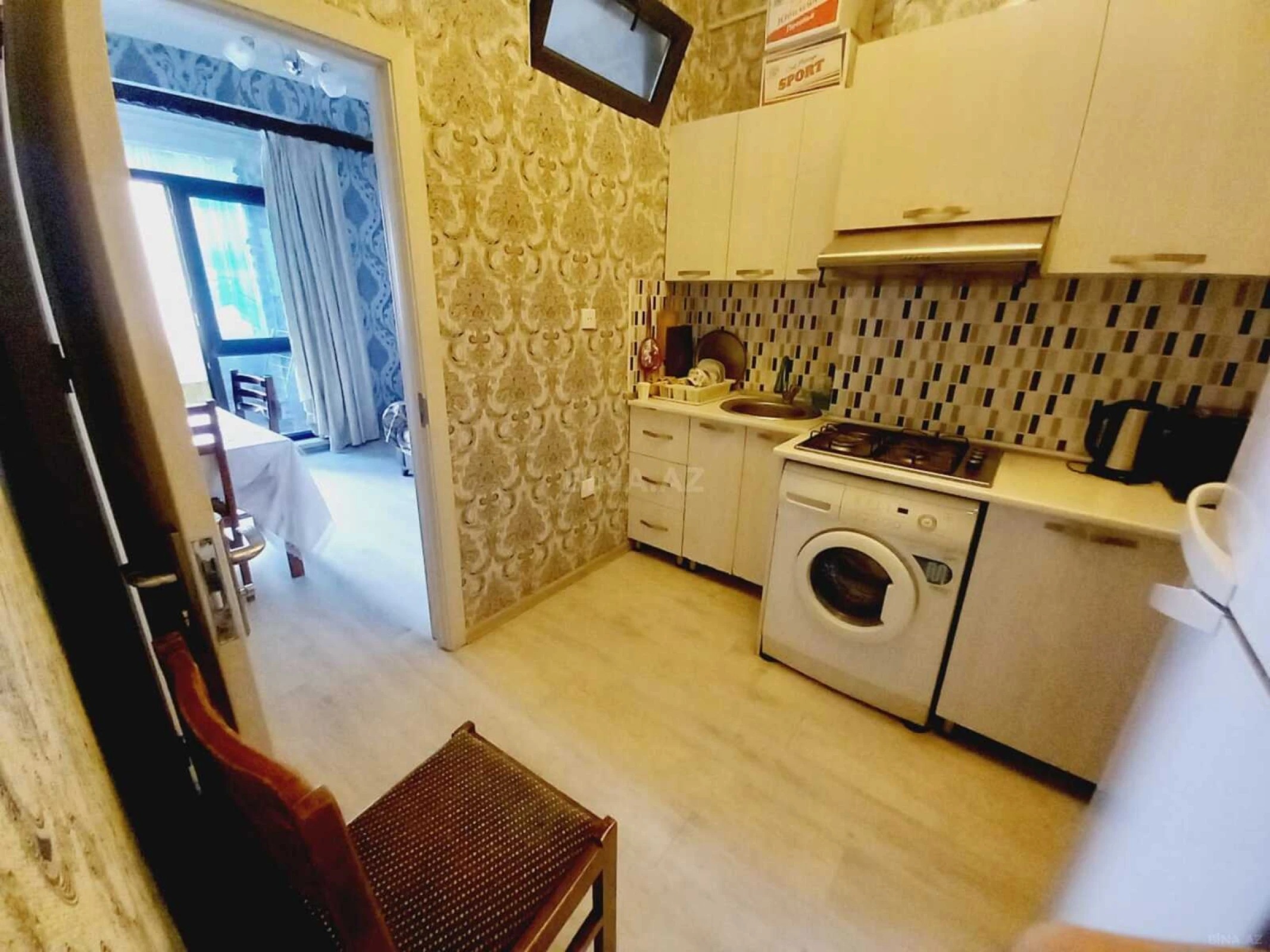 Kirayə verilir 2 otaqlı mənzil 70 m²