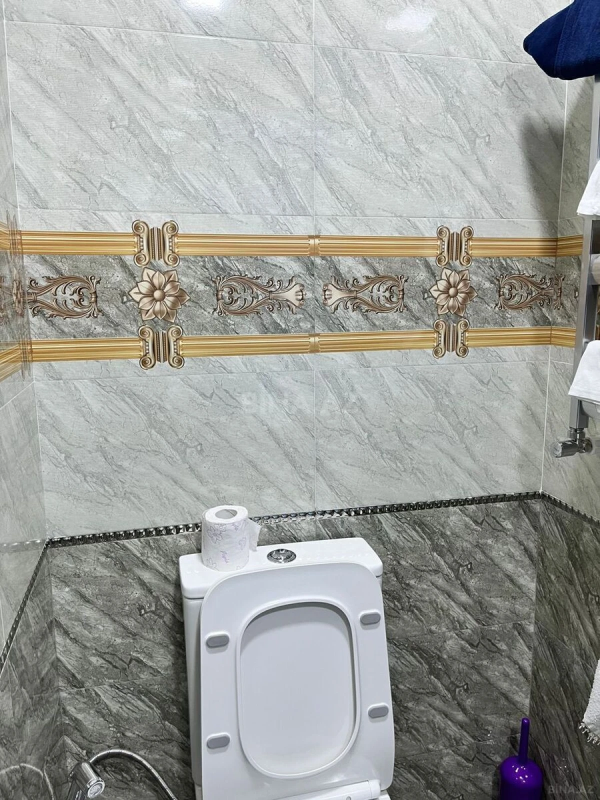 Satılır 2 otaqlı mənzil 72 m²