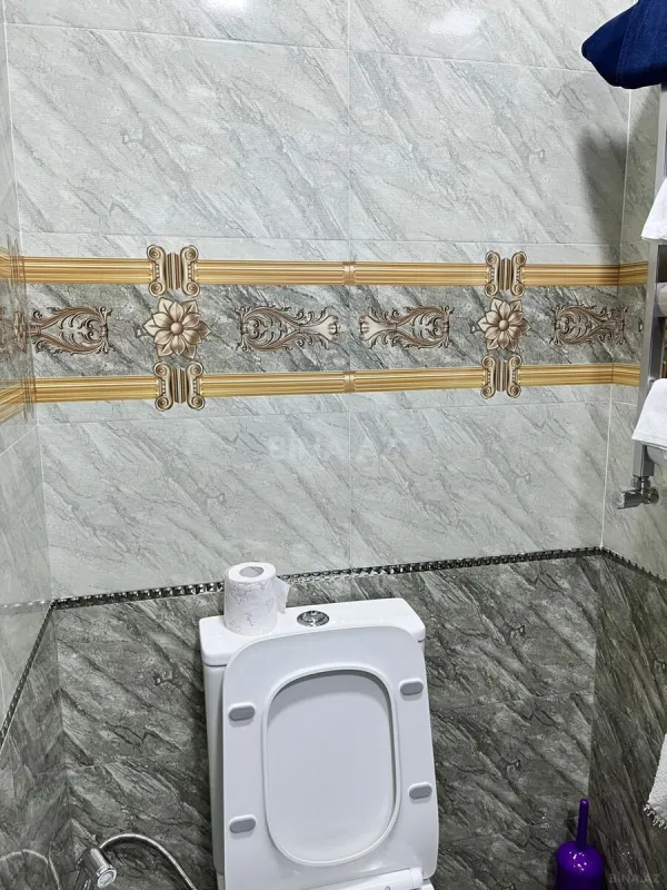 Satılır 2 otaqlı mənzil 72 m²