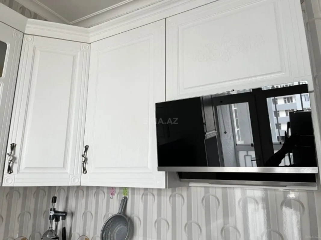 Satılır 2 otaqlı mənzil 72 m²