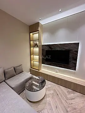 Kirayə verilir 2 otaqlı mənzil 75 m²