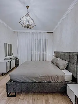 Kirayə verilir 2 otaqlı mənzil 65 m²