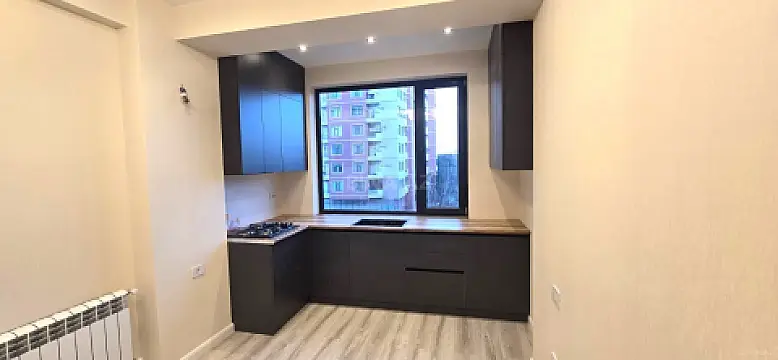 Satılır 2 otaqlı mənzil 49 m²