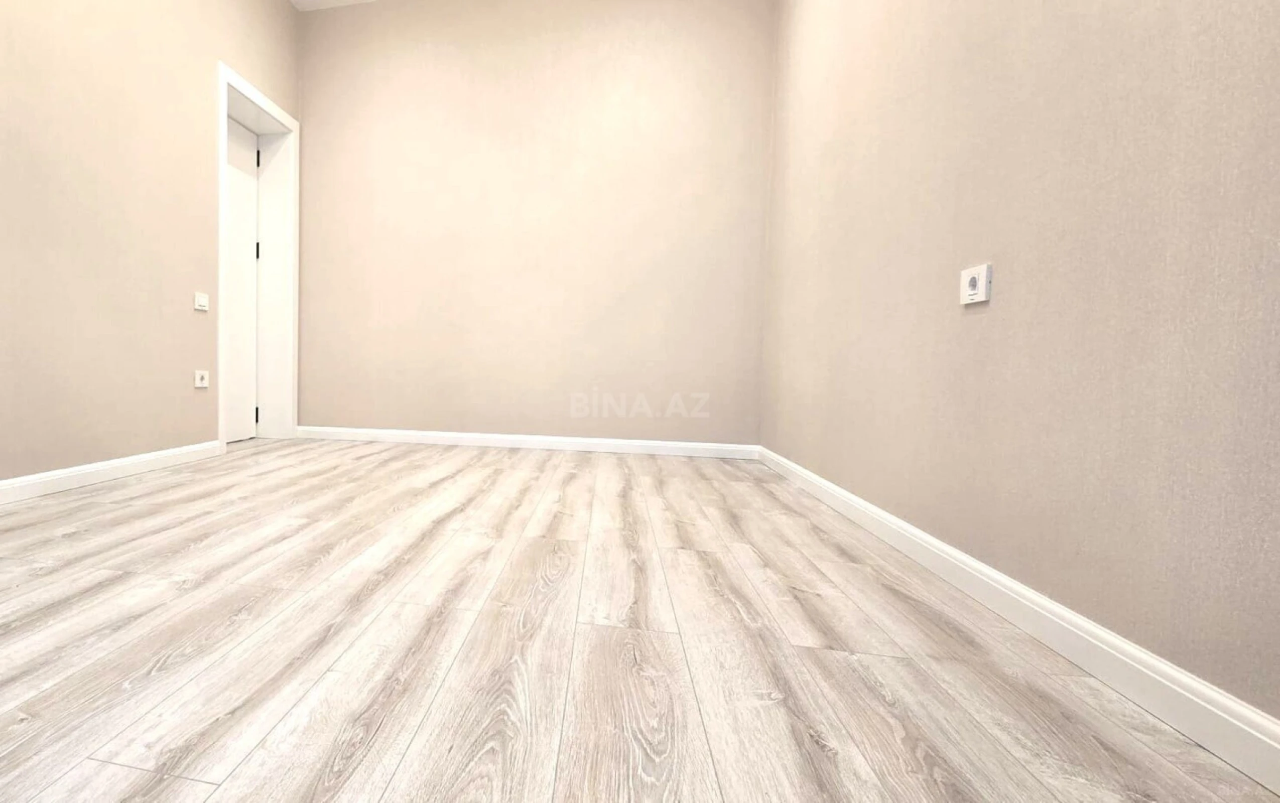 Satılır 2 otaqlı mənzil 49 m²