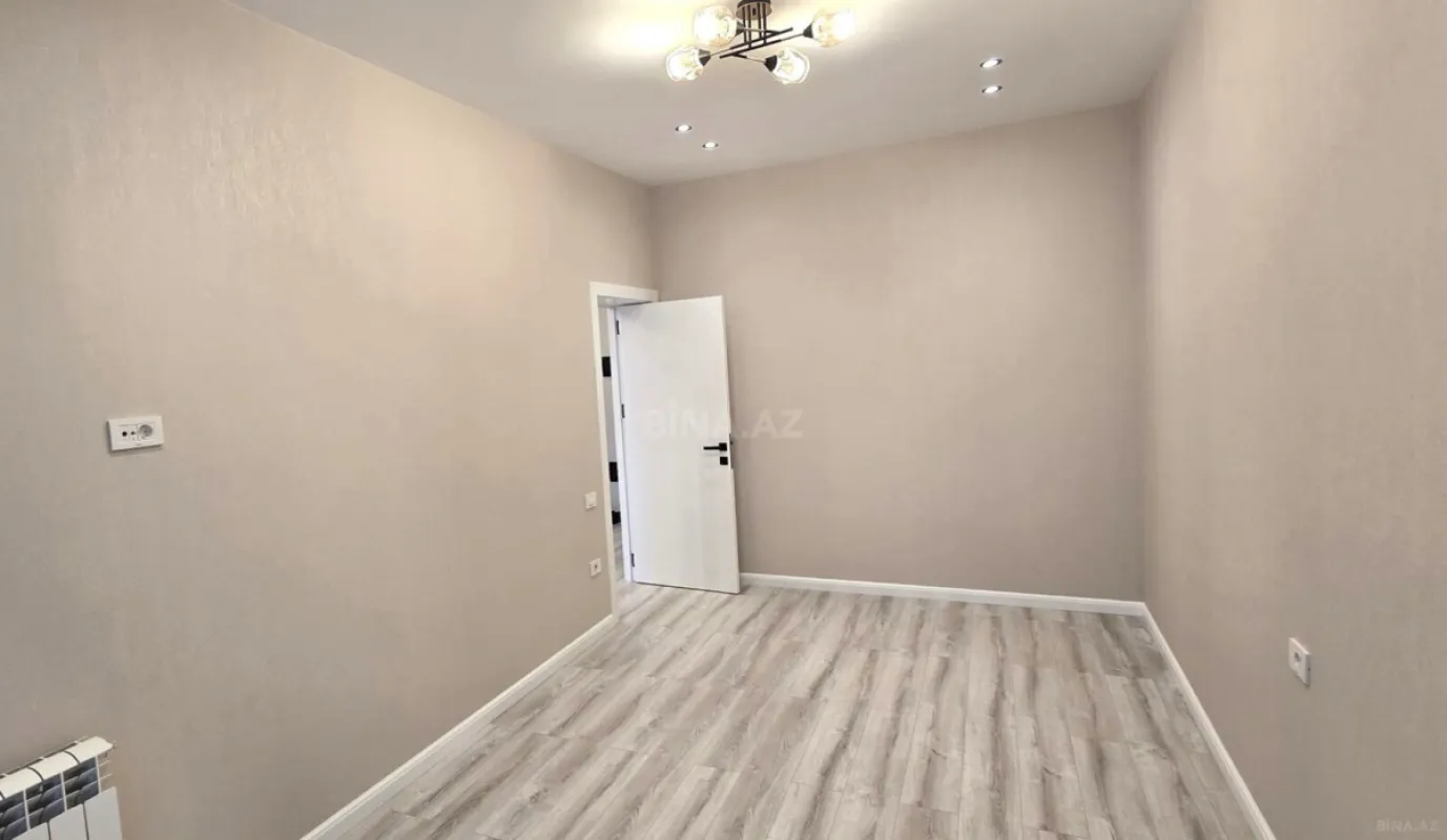 Satılır 2 otaqlı mənzil 49 m²