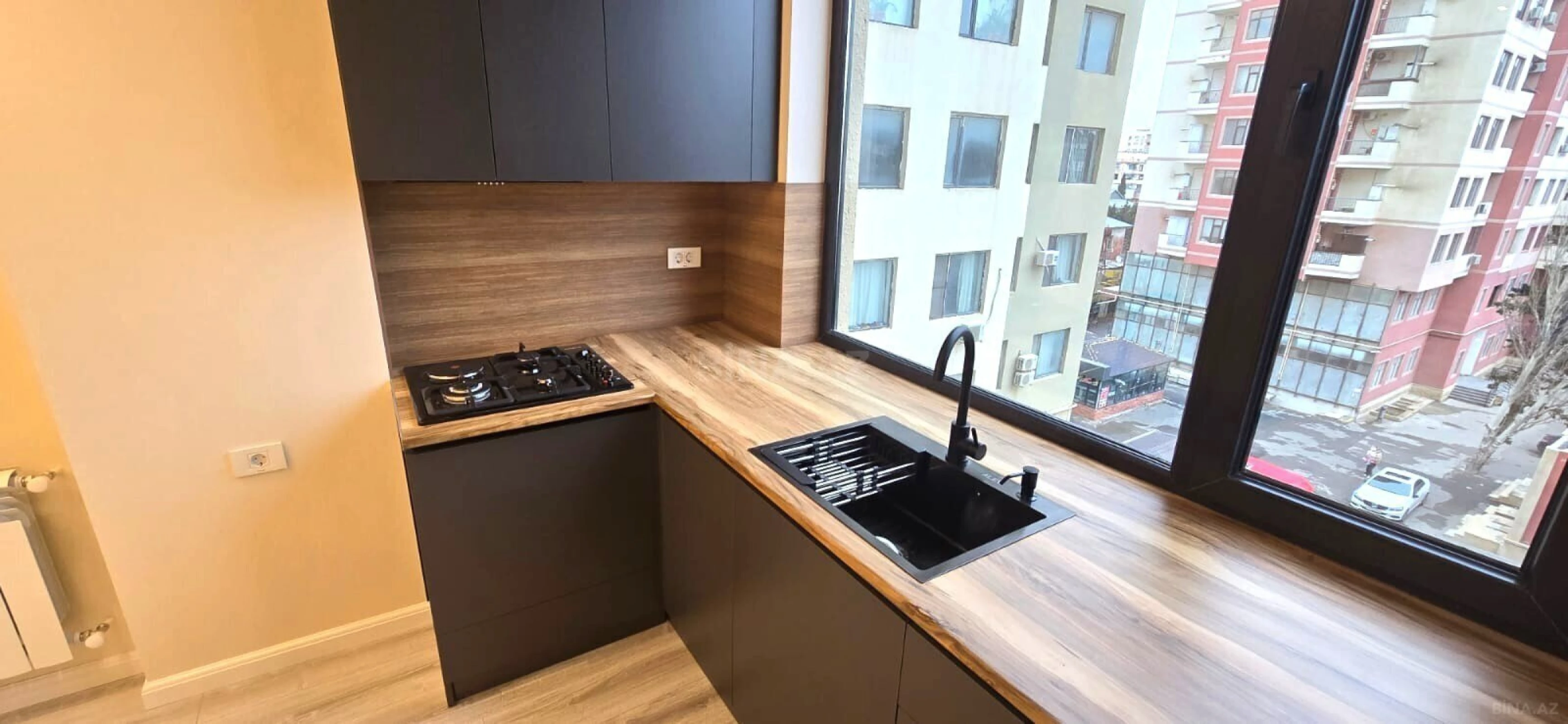 Satılır 2 otaqlı mənzil 49 m²