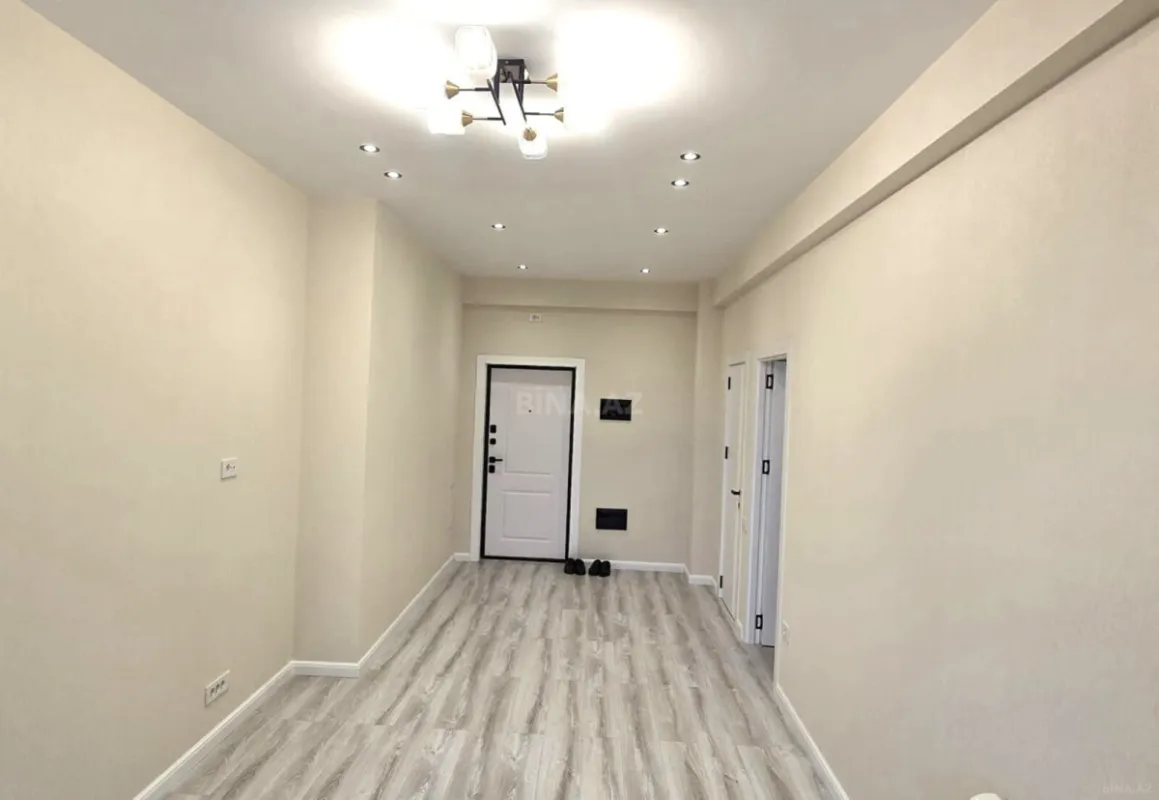 Satılır 2 otaqlı mənzil 49 m²
