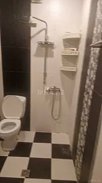 Kirayə verilir 2 otaqlı mənzil 45 m²