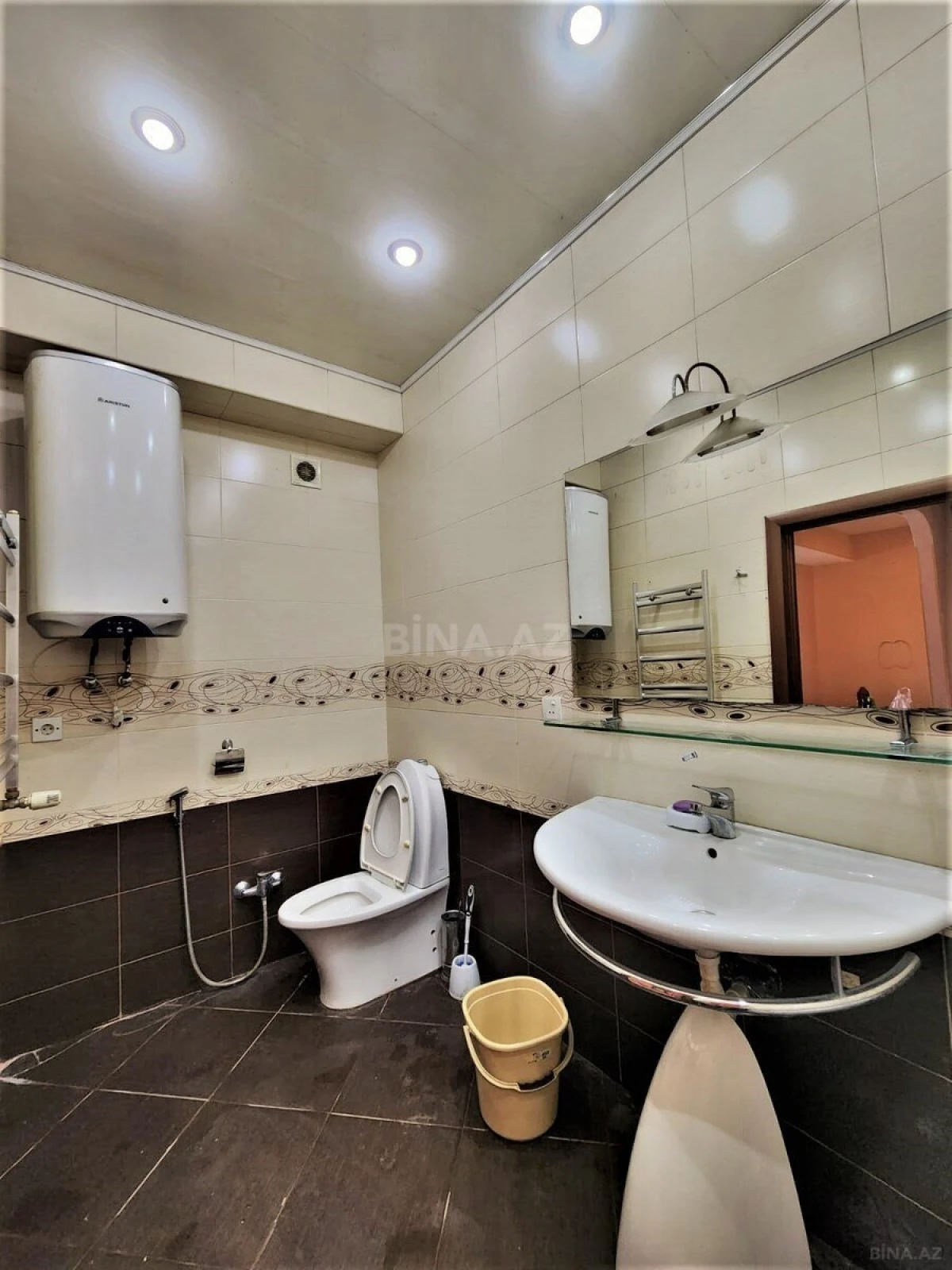 Kirayə verilir 2 otaqlı mənzil 50 m²