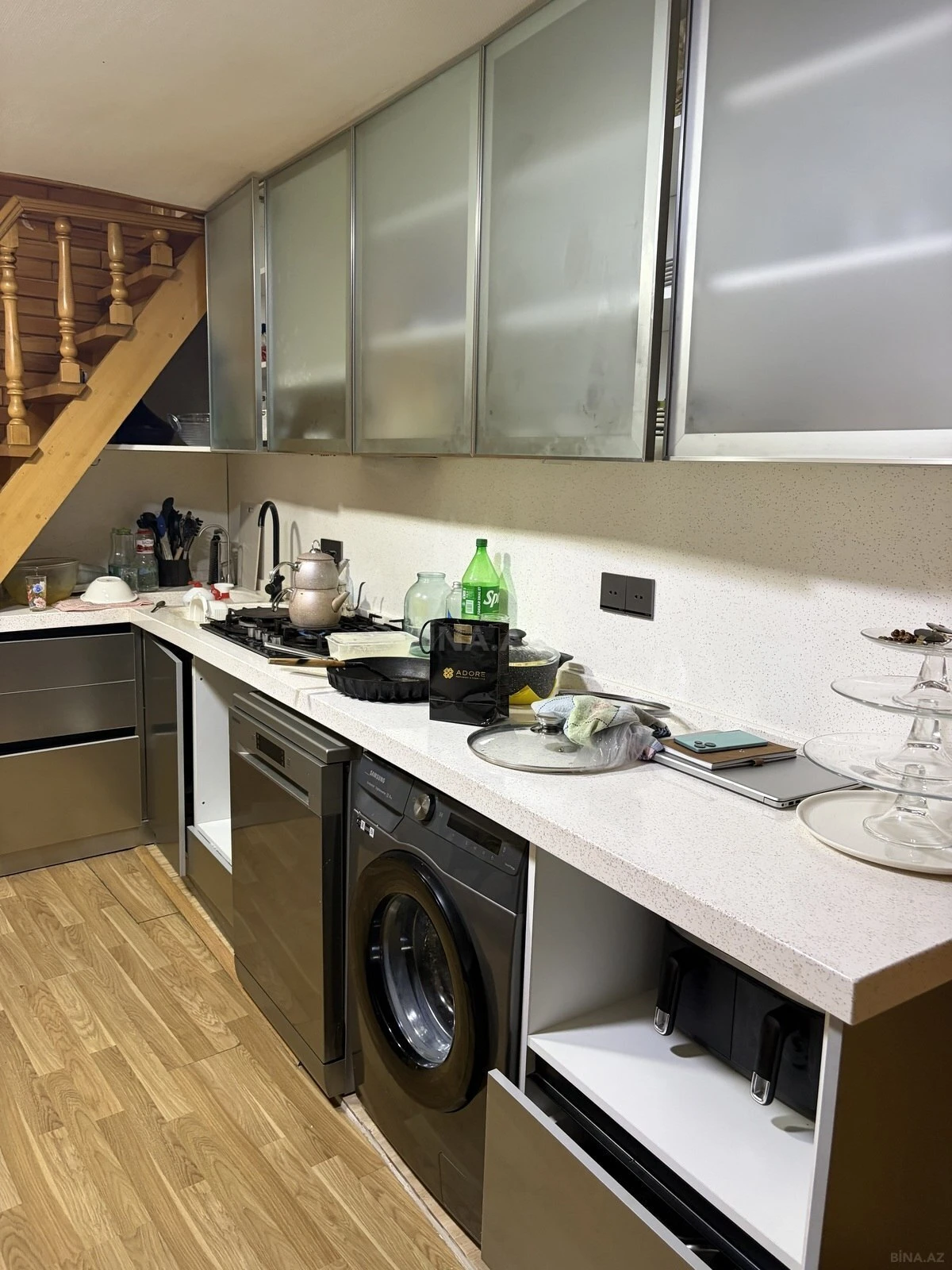 Kirayə verilir 3 otaqlı mənzil 101 m²