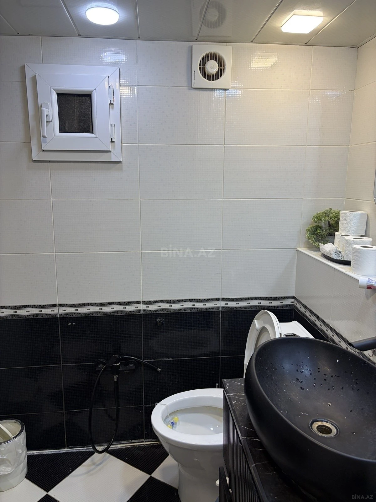 Kirayə verilir 3 otaqlı mənzil 101 m²