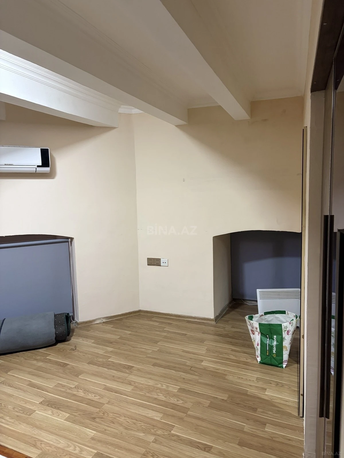 Kirayə verilir 3 otaqlı mənzil 101 m²