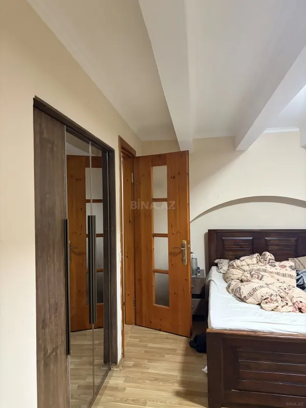 Kirayə verilir 3 otaqlı mənzil 101 m²