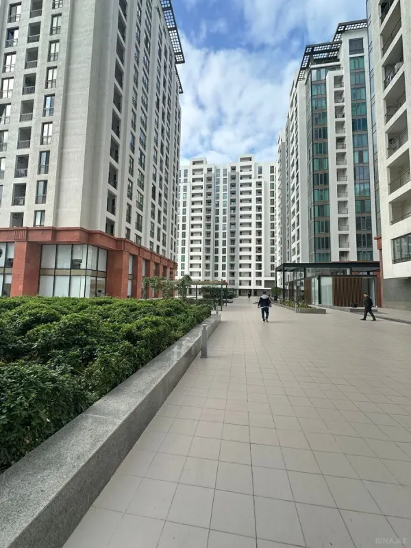 Satılır 2 otaqlı mənzil 42 m²