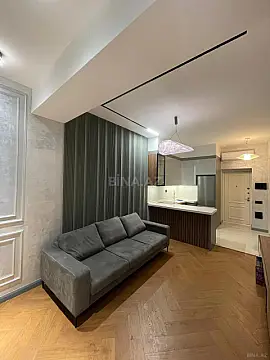 Satılır 2 otaqlı mənzil 42 m²