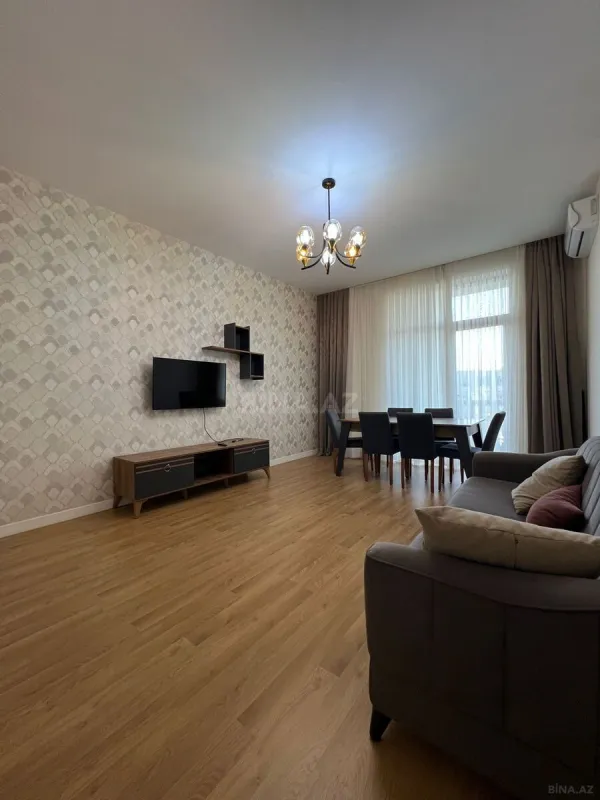 Kirayə verilir 2 otaqlı mənzil 96 m²