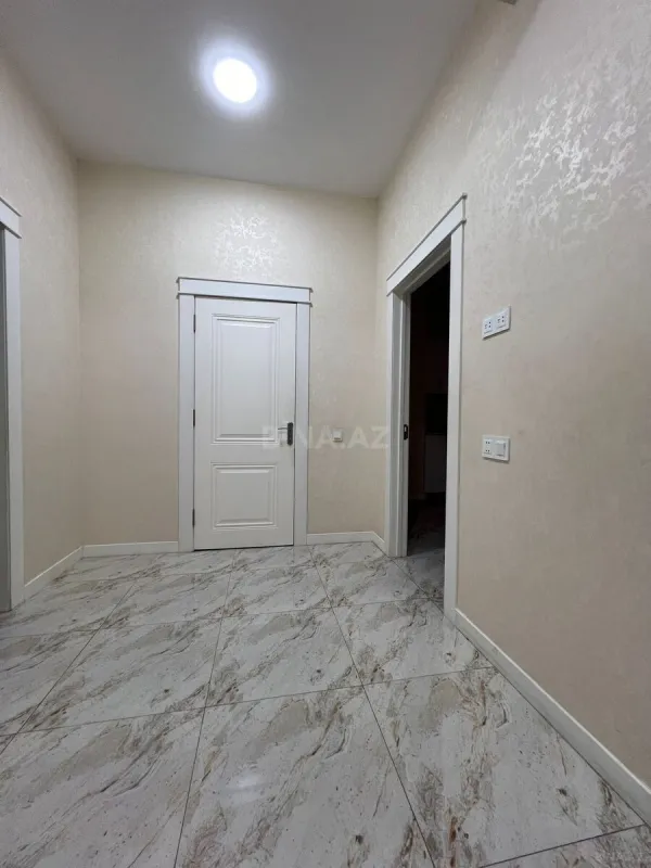 Kirayə verilir 2 otaqlı mənzil 96 m²