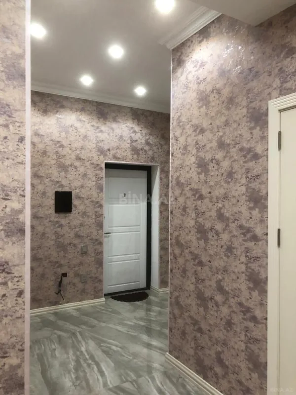 Kirayə verilir 2 otaqlı mənzil 92 m²